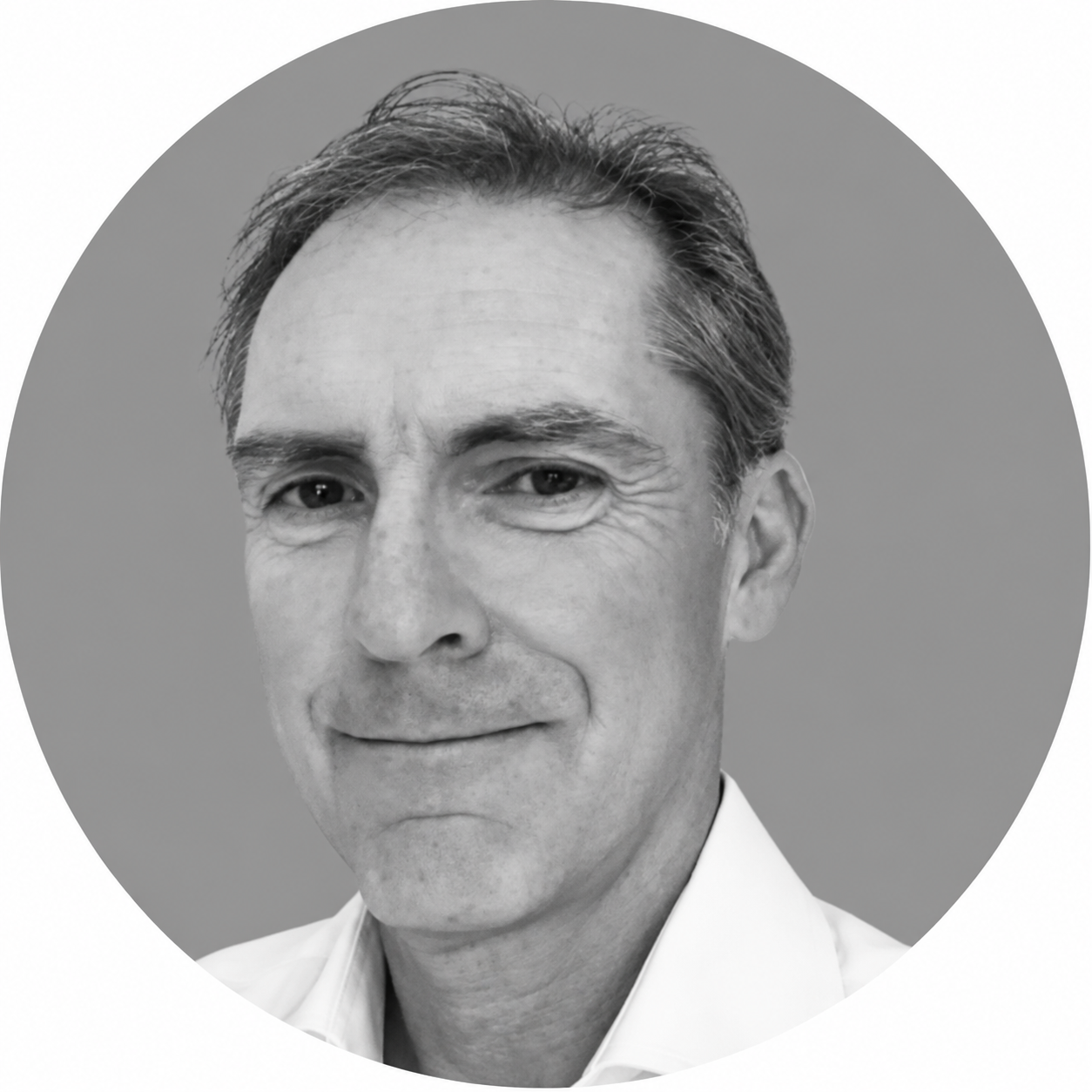 Portrait of Rob Wilkinson