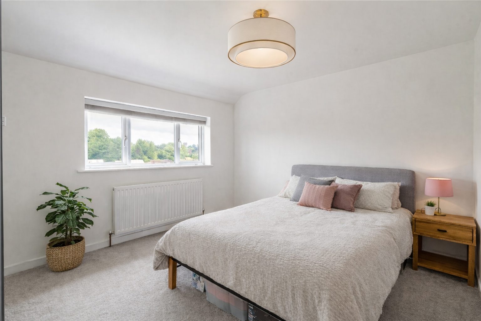 The Corner House, St Albans, Hertfordshire, image 3 of 9